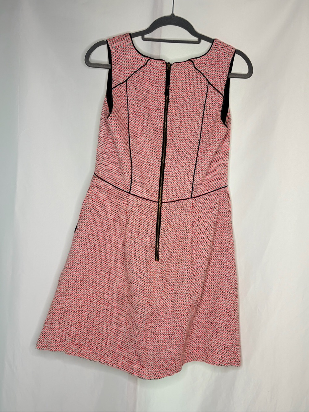 Banana Republic Piped Tweed Fit & Flare Dress Pink Size 8 - Picture 3 of 8